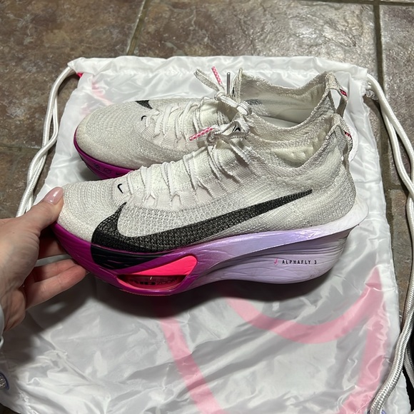 Nike Alphafly - Picture 4 of 6